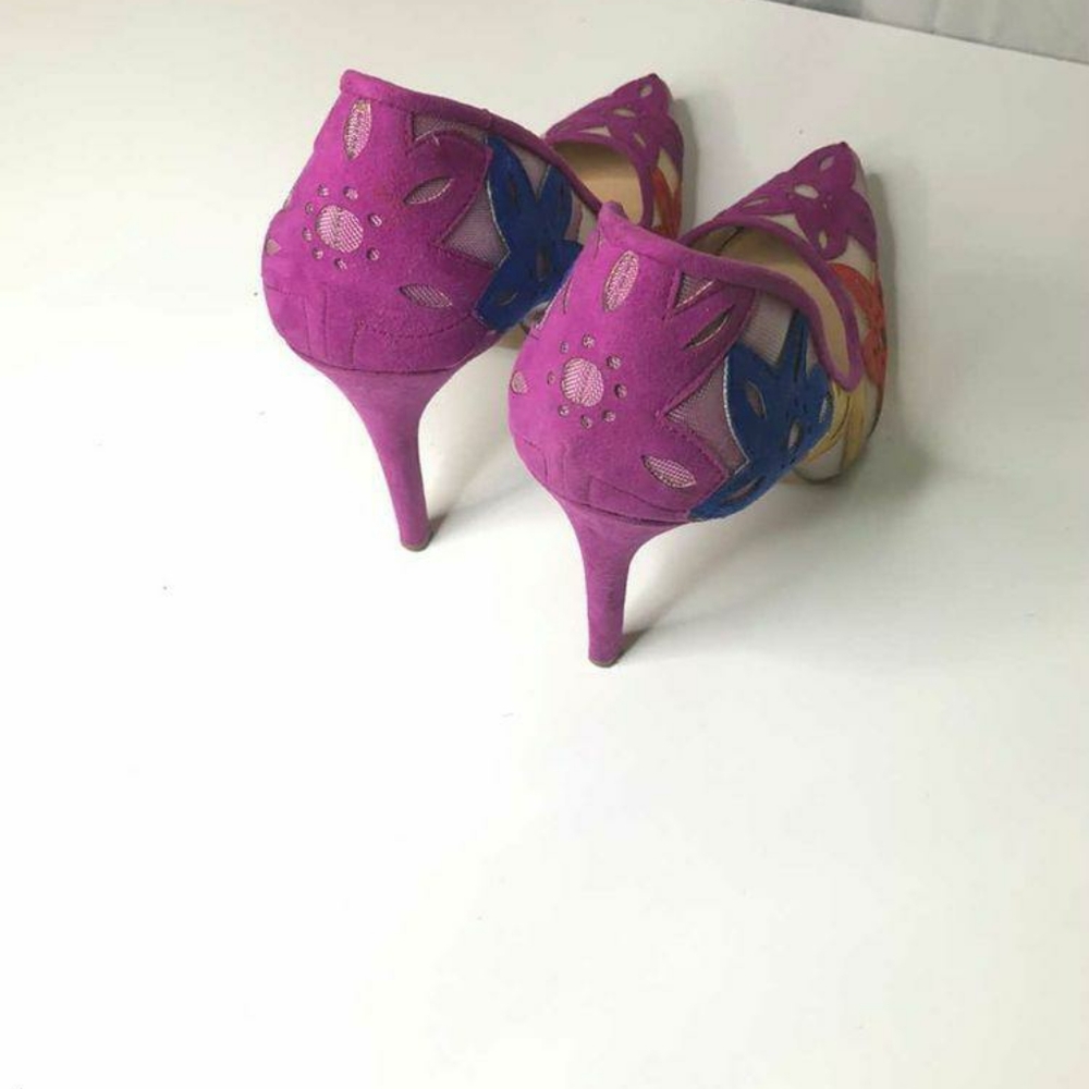 ONLY WORN TWICE! Jessica Simpson heels size 7